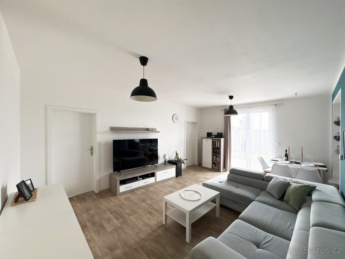 Prodej byt - Nehvizdy, 250 81