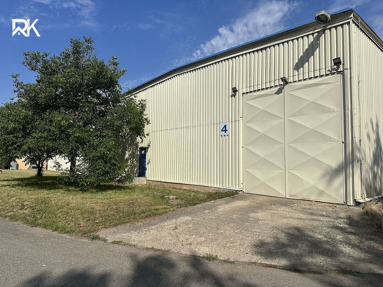 Pronájem sklad - Úvaly, okres Praha-východ, Středočeský kraj, 896 m² - 2