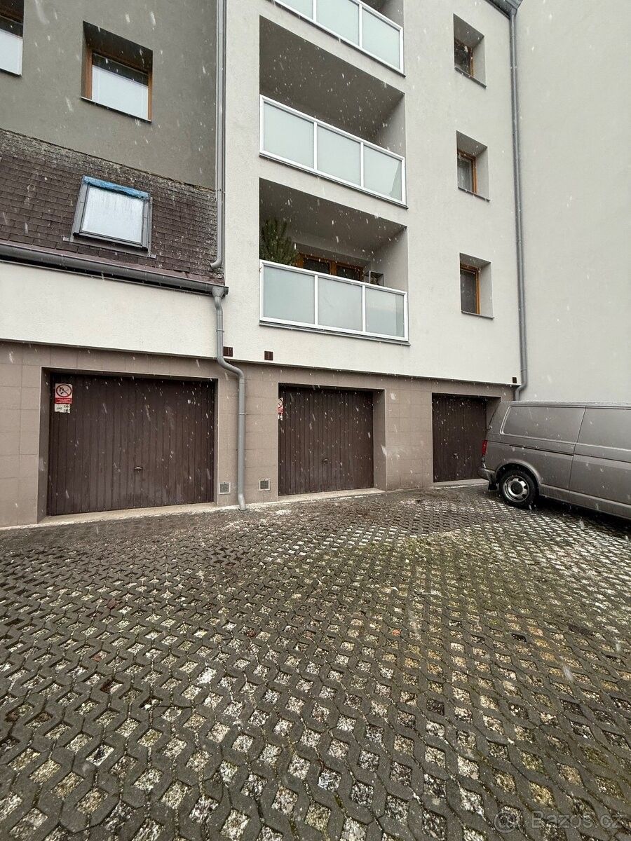 Pronájem garáž - Ostrava, 710 00