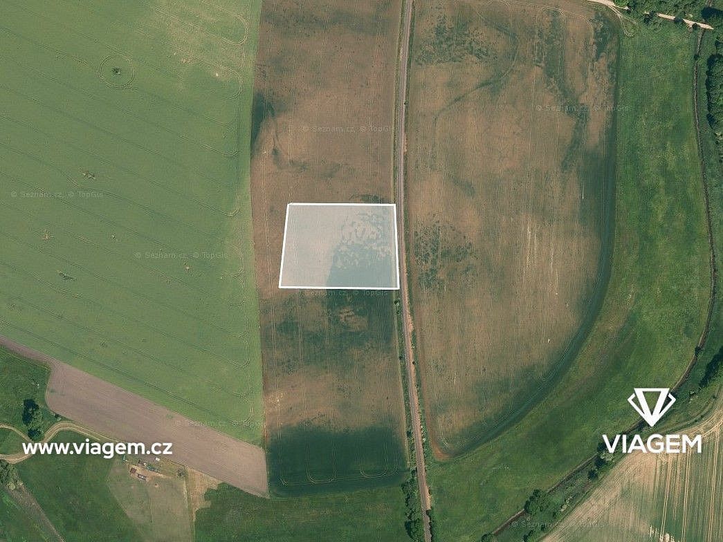 Zemědělský pozemek, 5 890 m²