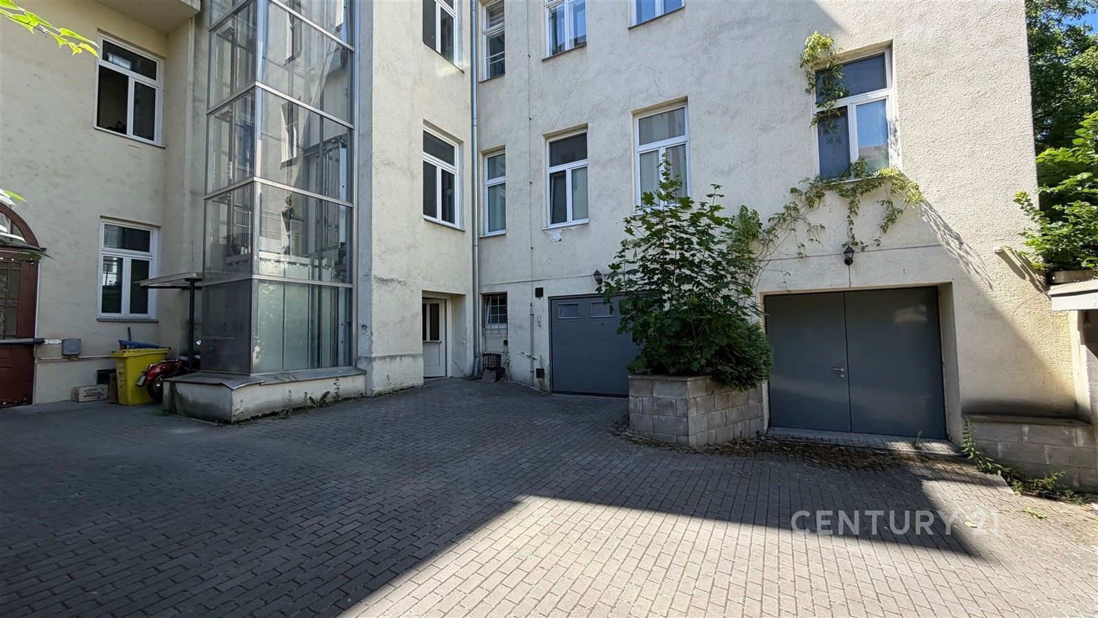 Garáž, 15 m²