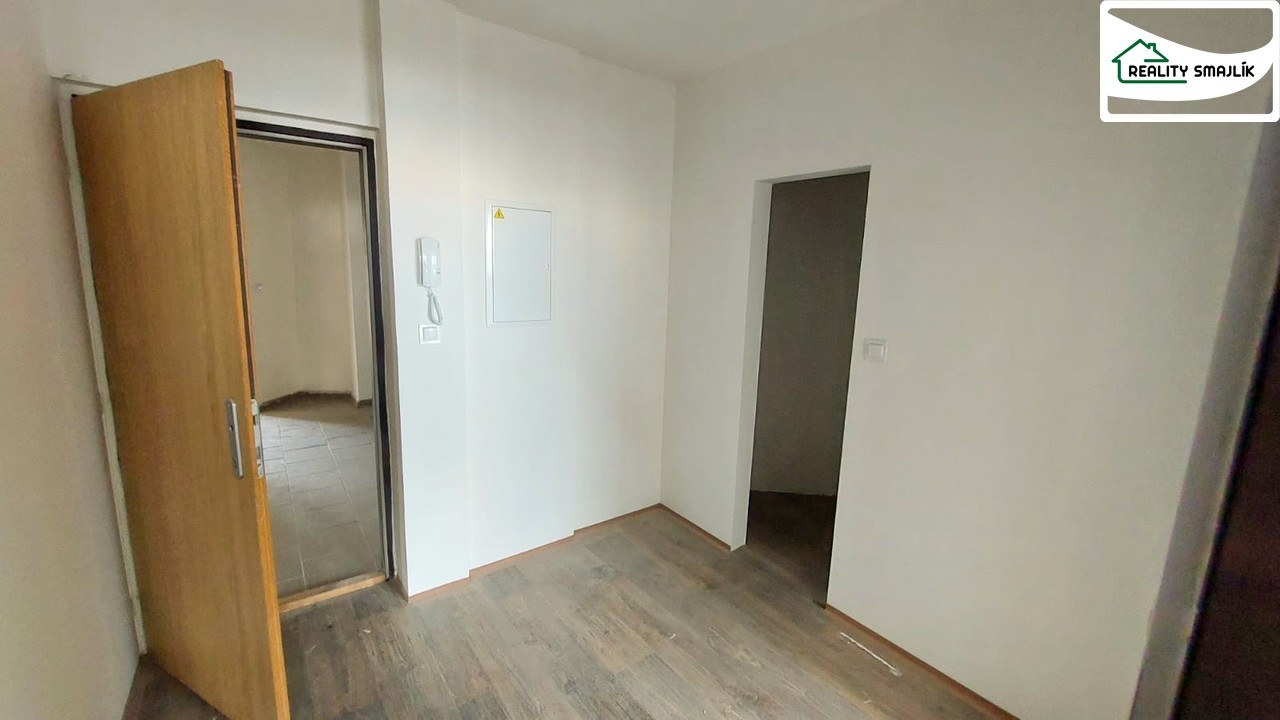 Pronájem byt 1+1 - Evropská 1104, Cheb, 46 m² - 5