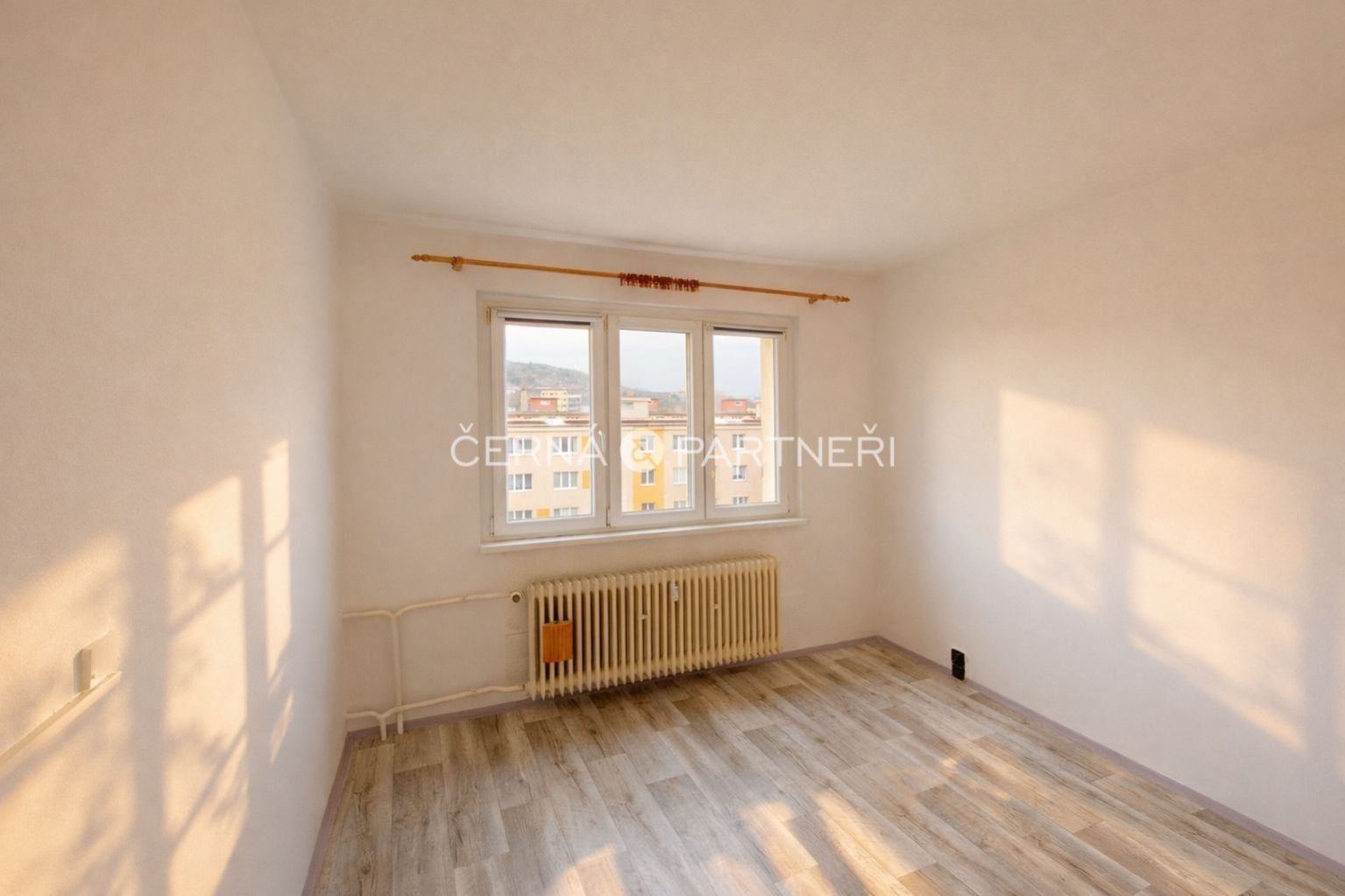 Byt 2+1 · 53 m² · Most - 4