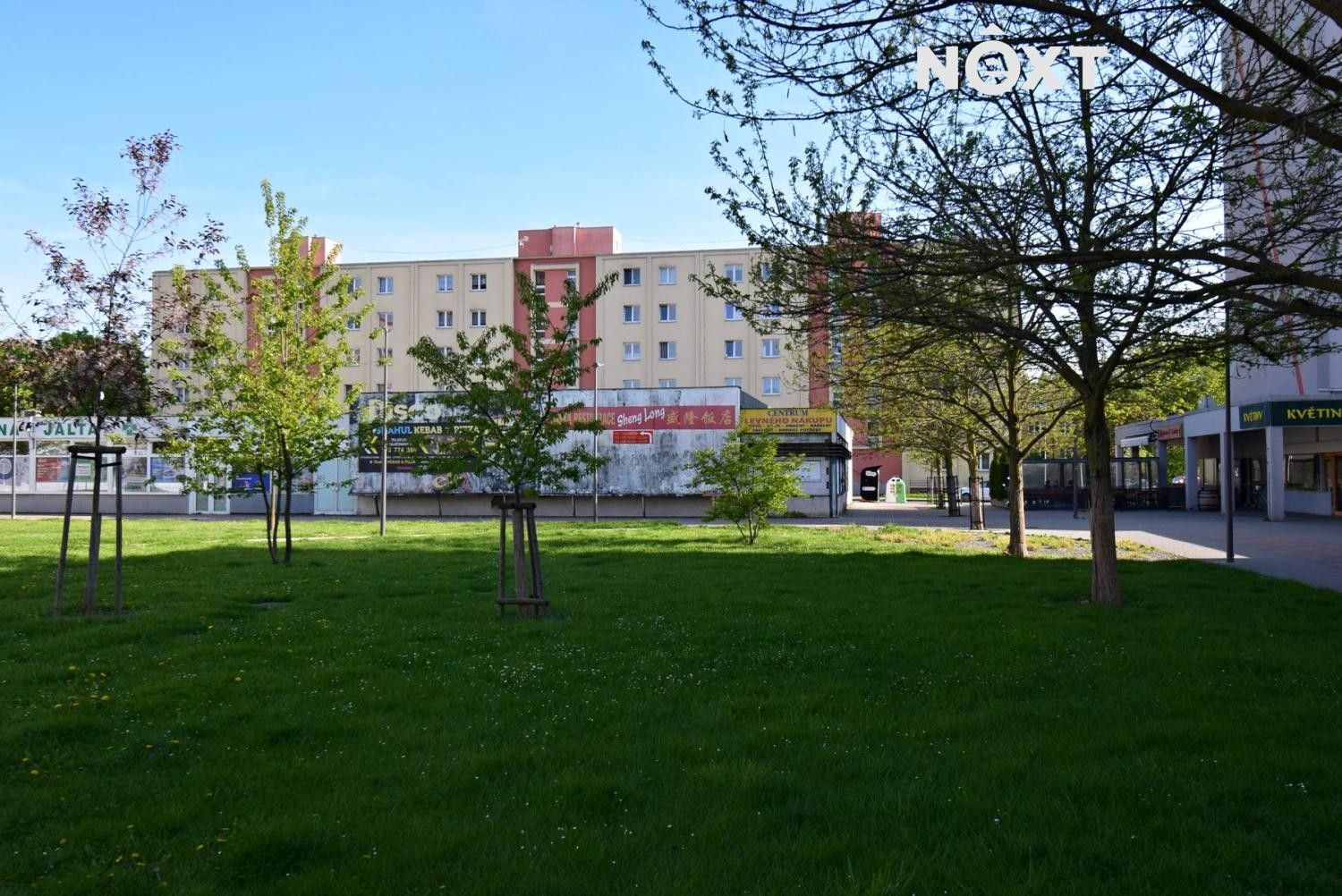 Obchodní prostory, nám. Jana Masaryka, Kladno, 600 m²