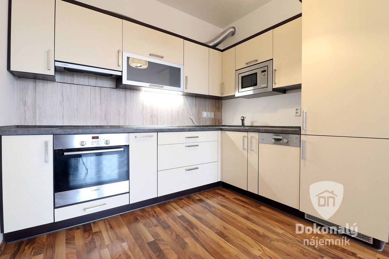 2+kk, Praha - Petrovice, okres Praha 15, Hlavní město Praha, 68 m² - 1