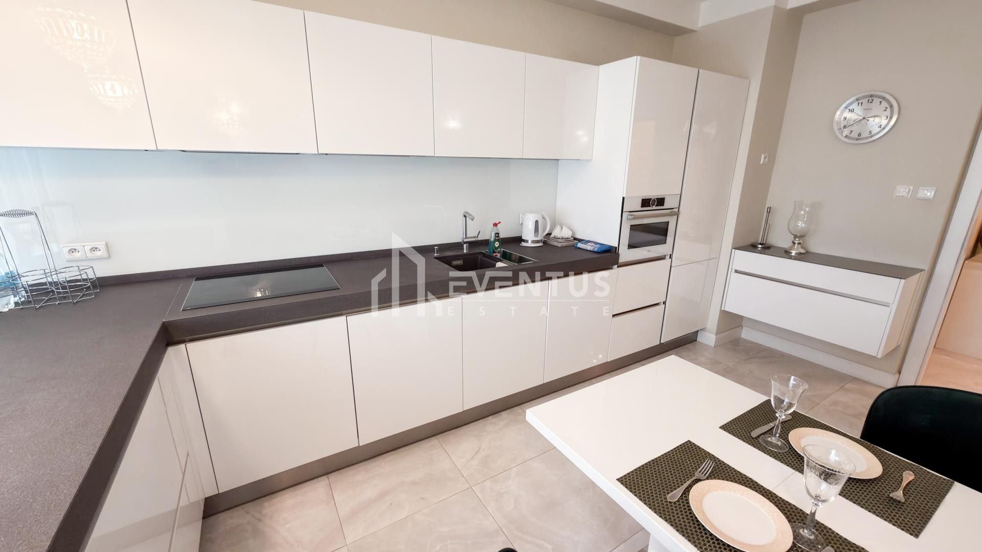 Byt 2+1 · 89 m² · Klimentská, Praha - 3