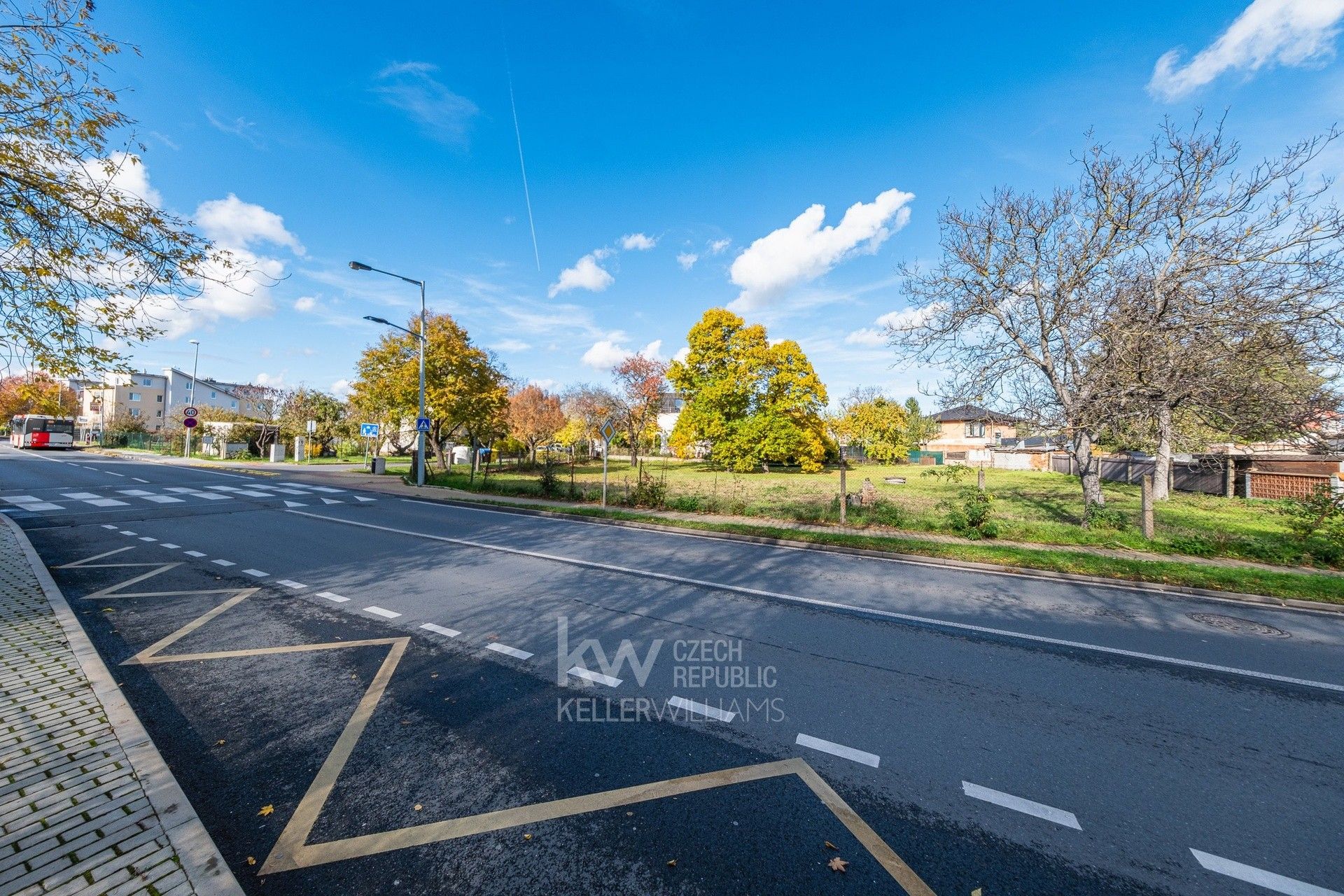 Prodej komerční pozemek - Toužimská, Praha