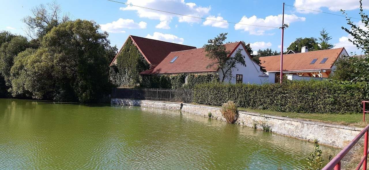 Chaty, Malý Dešov, Kraj Vysočina - 1