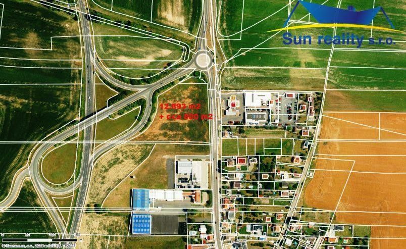 Prodej komerční pozemek - Pardubice V, Pardubice, 14 000 m²