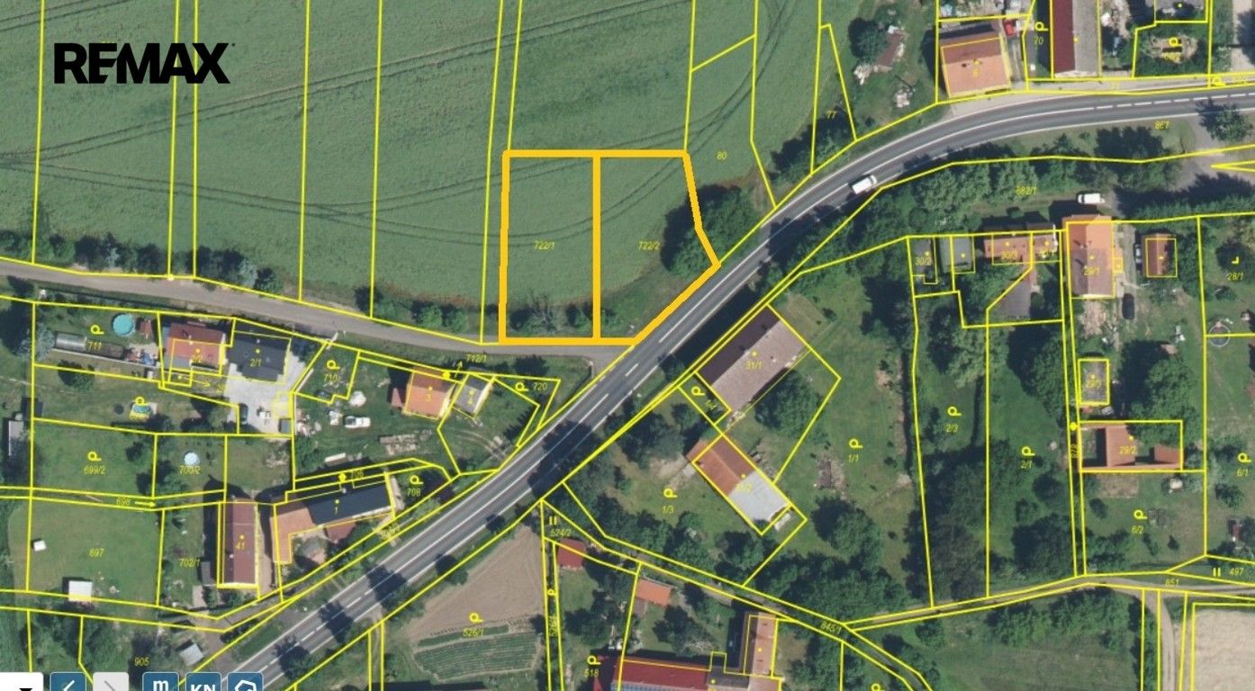 Prodej pozemek pro bydlení - Liběšice, 831 m² - 5