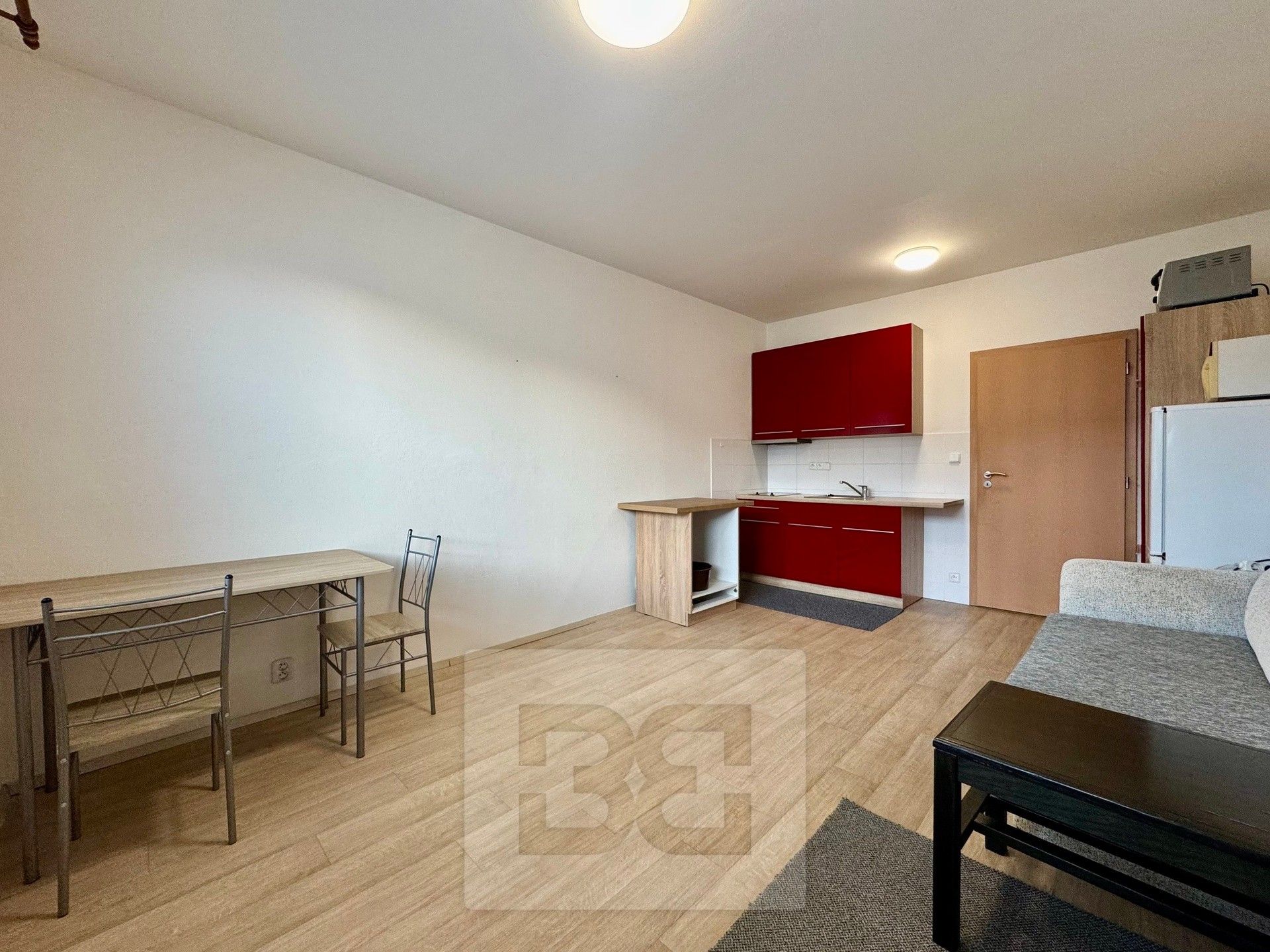 2+kk, U Trojáku, Zlín, 36 m² - 1