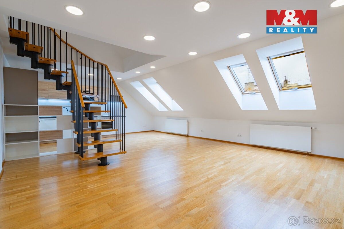 Prodej byt - Praha, 186 00