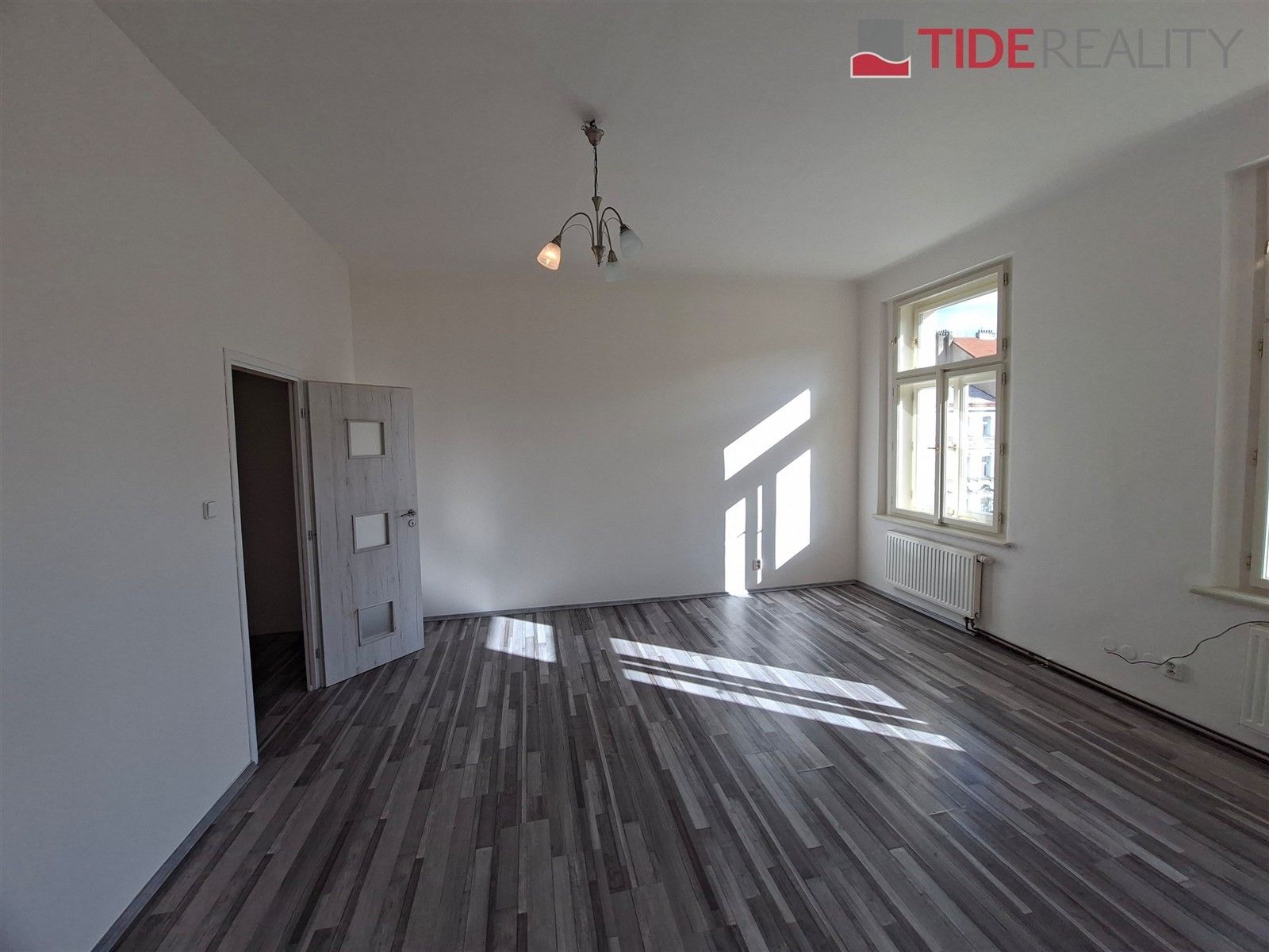Pronájem byt 3+1 - Korunní 723, Praha Vinohrady, 100 m² - 5