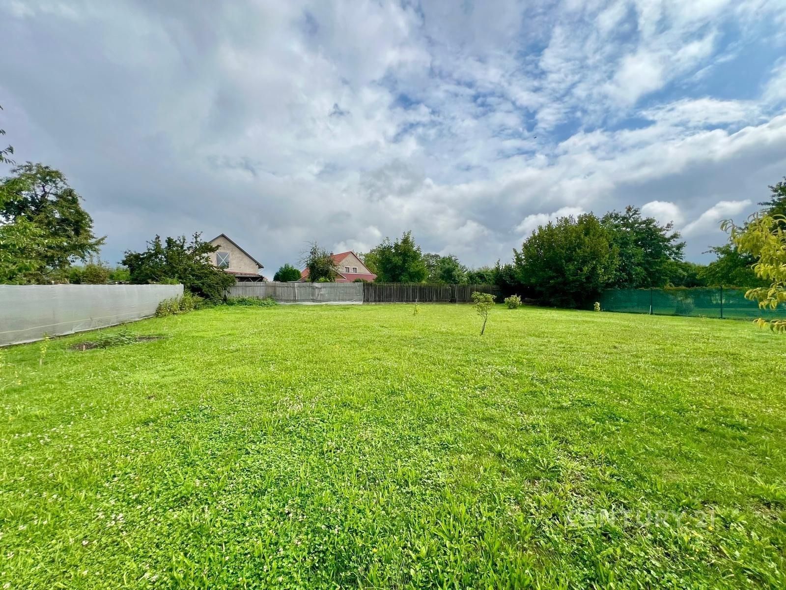 Prodej pozemek pro bydlení - Lovčice, Bílé Podolí