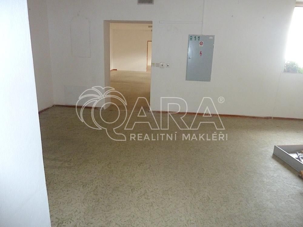 Pronájem obchodní prostory - K Nemocnici , Nový Jičín, 230 m² - 2