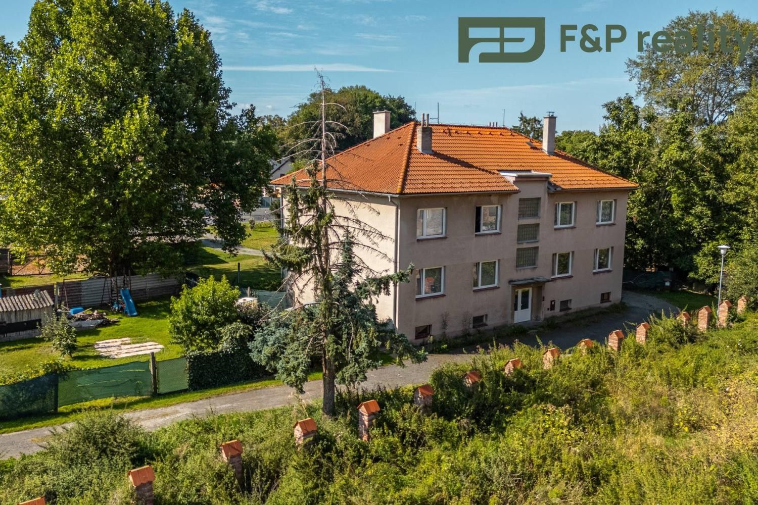 Prodej činžovní dům - Žáky, 519 m²