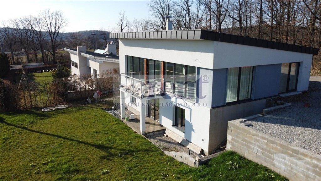 Prodej dům - Hluboká nad Vltavou, 208 m²