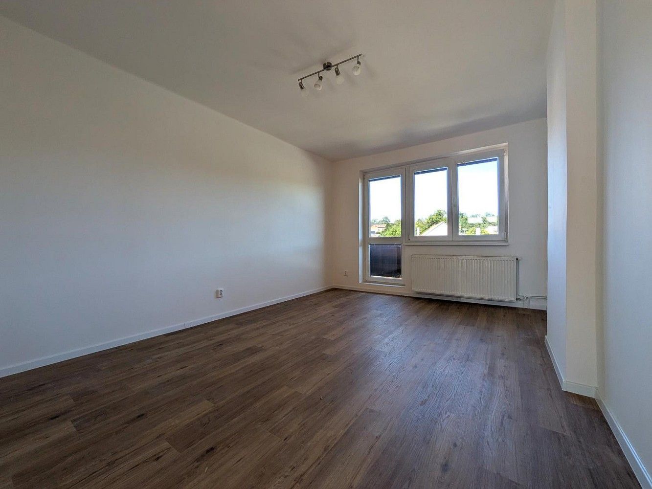 Byt 3+1 · 86 m² · Jarpice, okres Kladno - 4