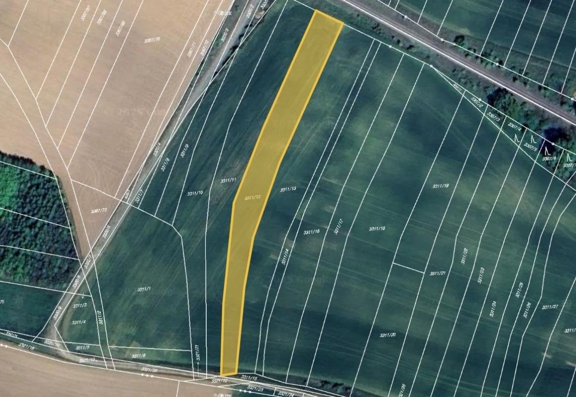 Zemědělské pozemky, Moravský Krumlov, 2 577 m²