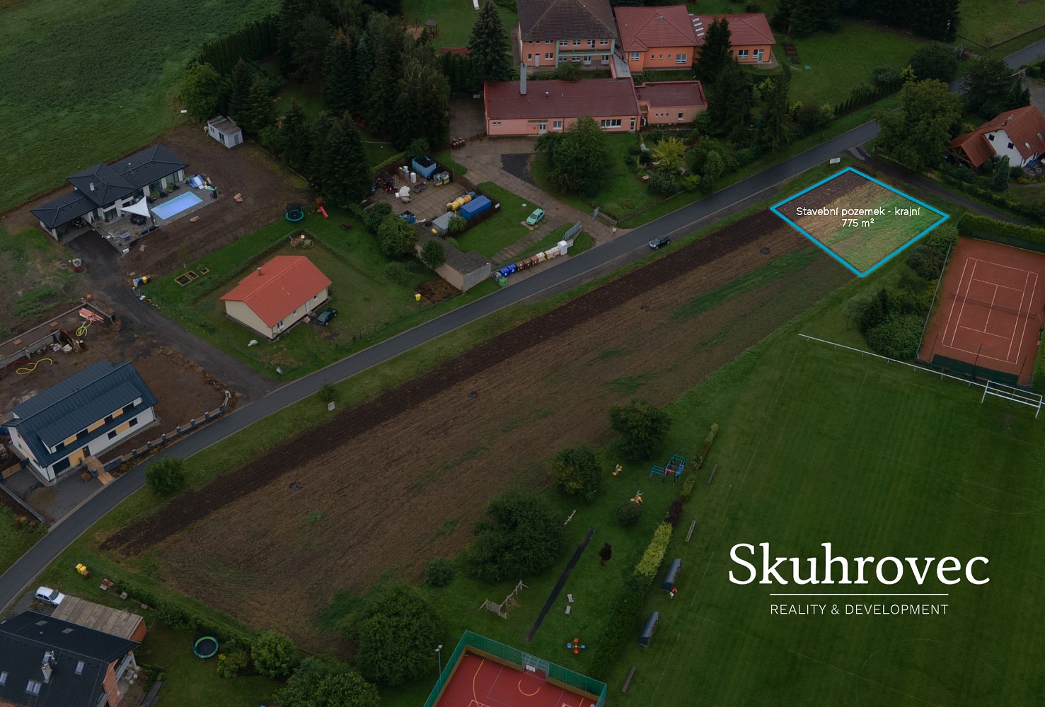 Pozemek pro bydlení, 775 m²