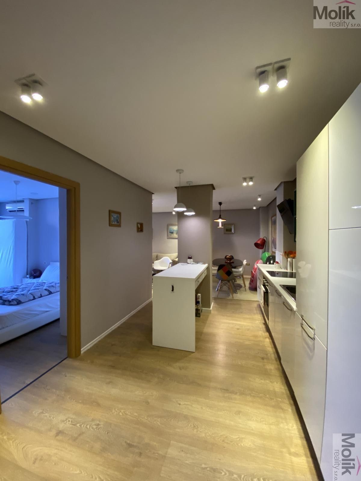 Prodej byt 2+kk - SH4,Durrës, 79 m²