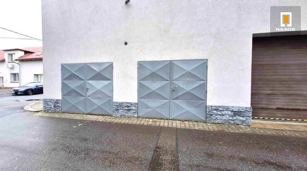 Garáž, 30 m²