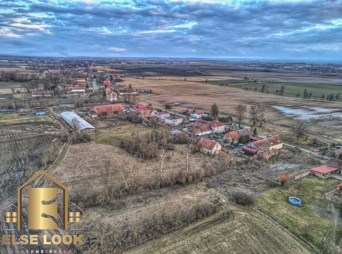 Pozemek pro bydlení · Dolní Roveň - Komárov, okres Pardubice - 4