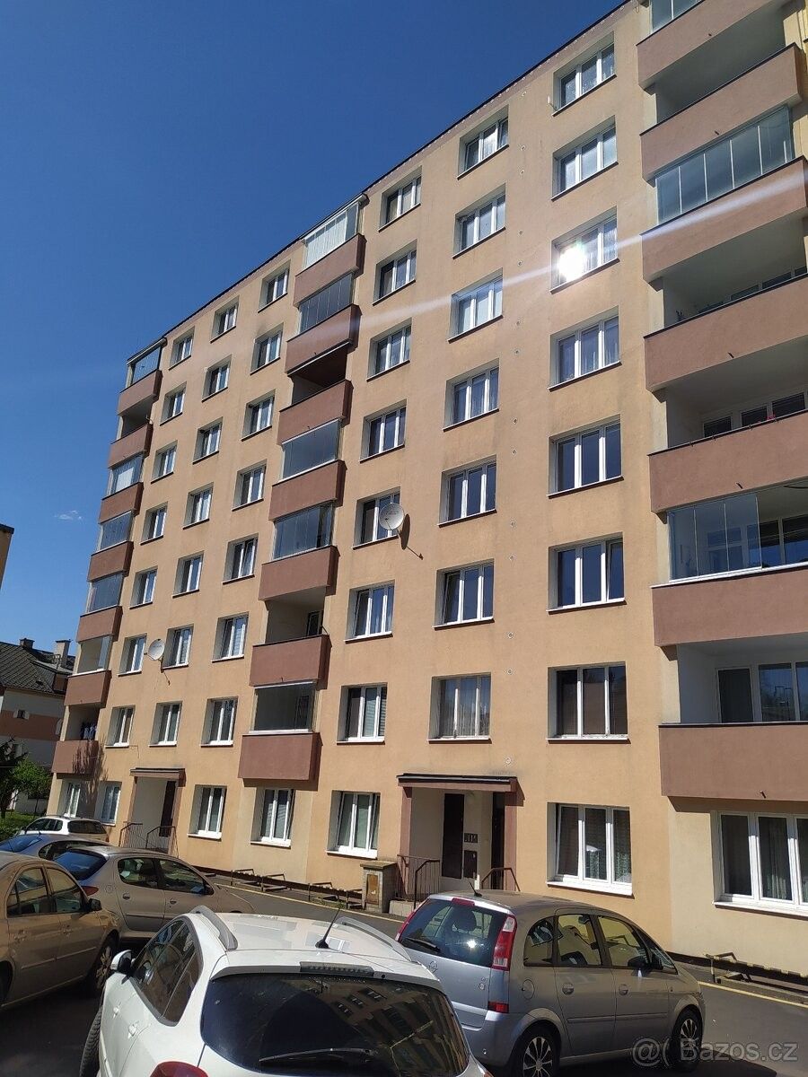 Prodej byt 1+1 - Karlovy Vary, 360 17, 35 m²