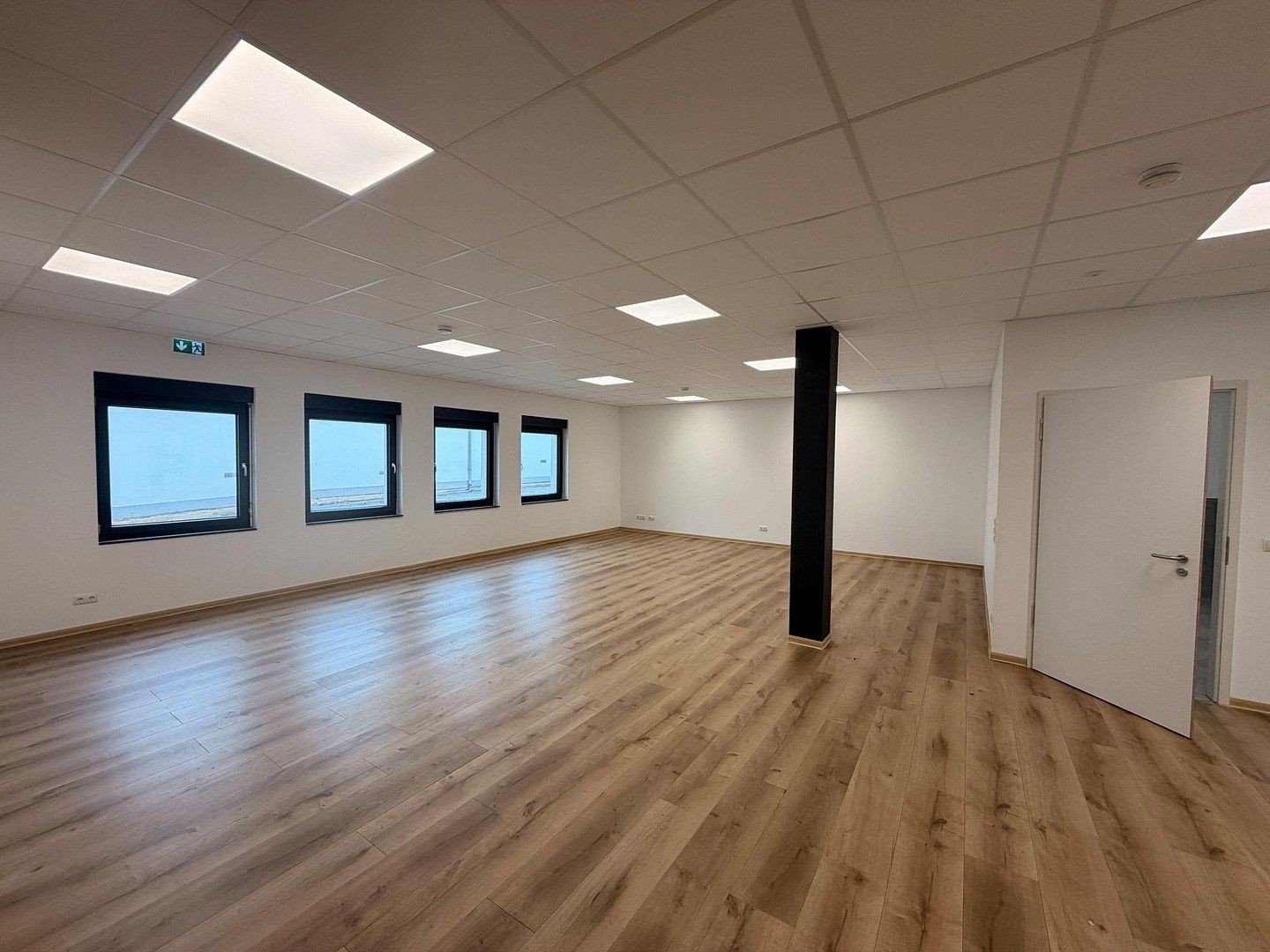 Kancelář · 407 m² · , Porýní-Falc - 3