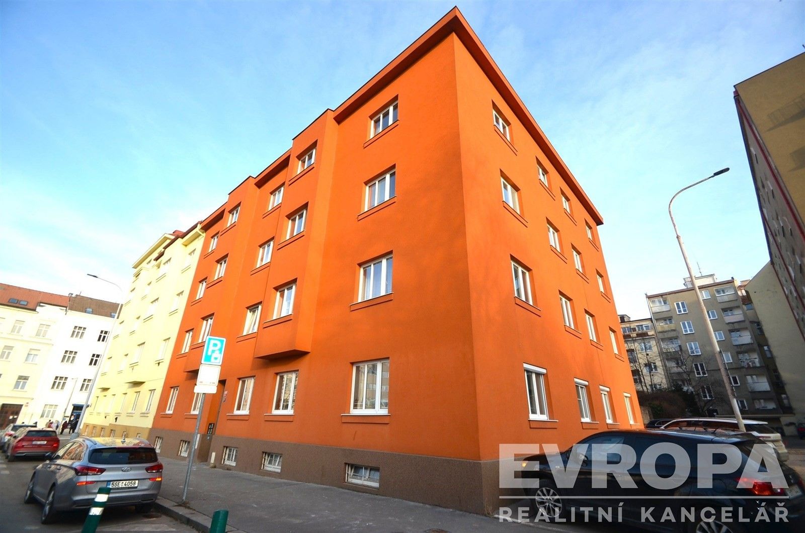 Sklad · 14 m² · U Jedličkova ústavu 1351, Praha Nusle - 4