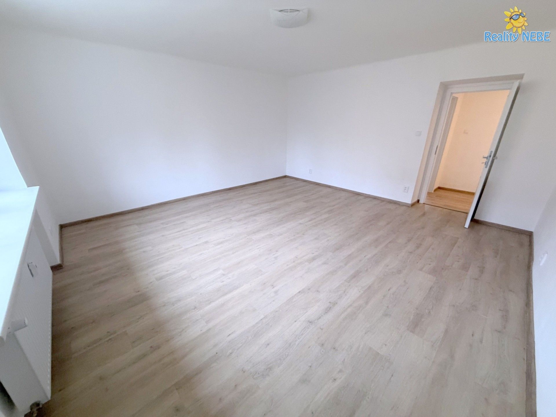 Pronájem byt 3+1 - Junácká, Praha, 77 m²