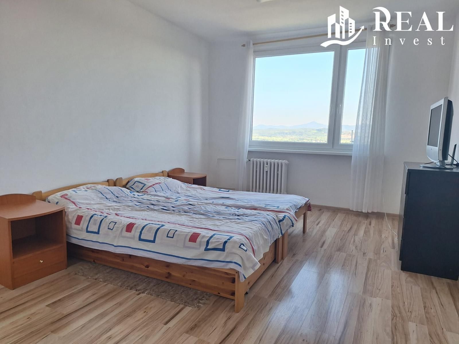 Prodej byt 2+1 - Karla Čapka, Krupka, 60 m²