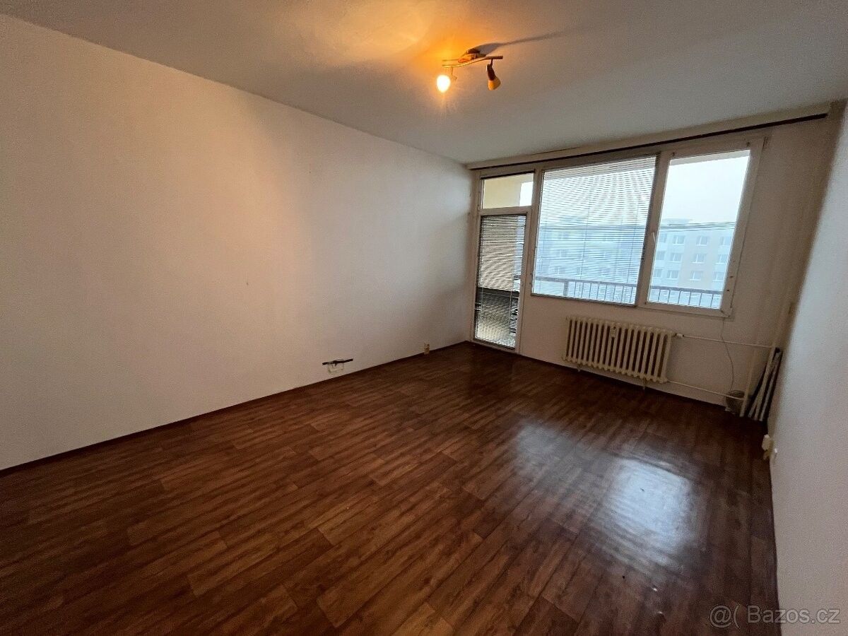 Pronájem byt - Chomutov, 430 01