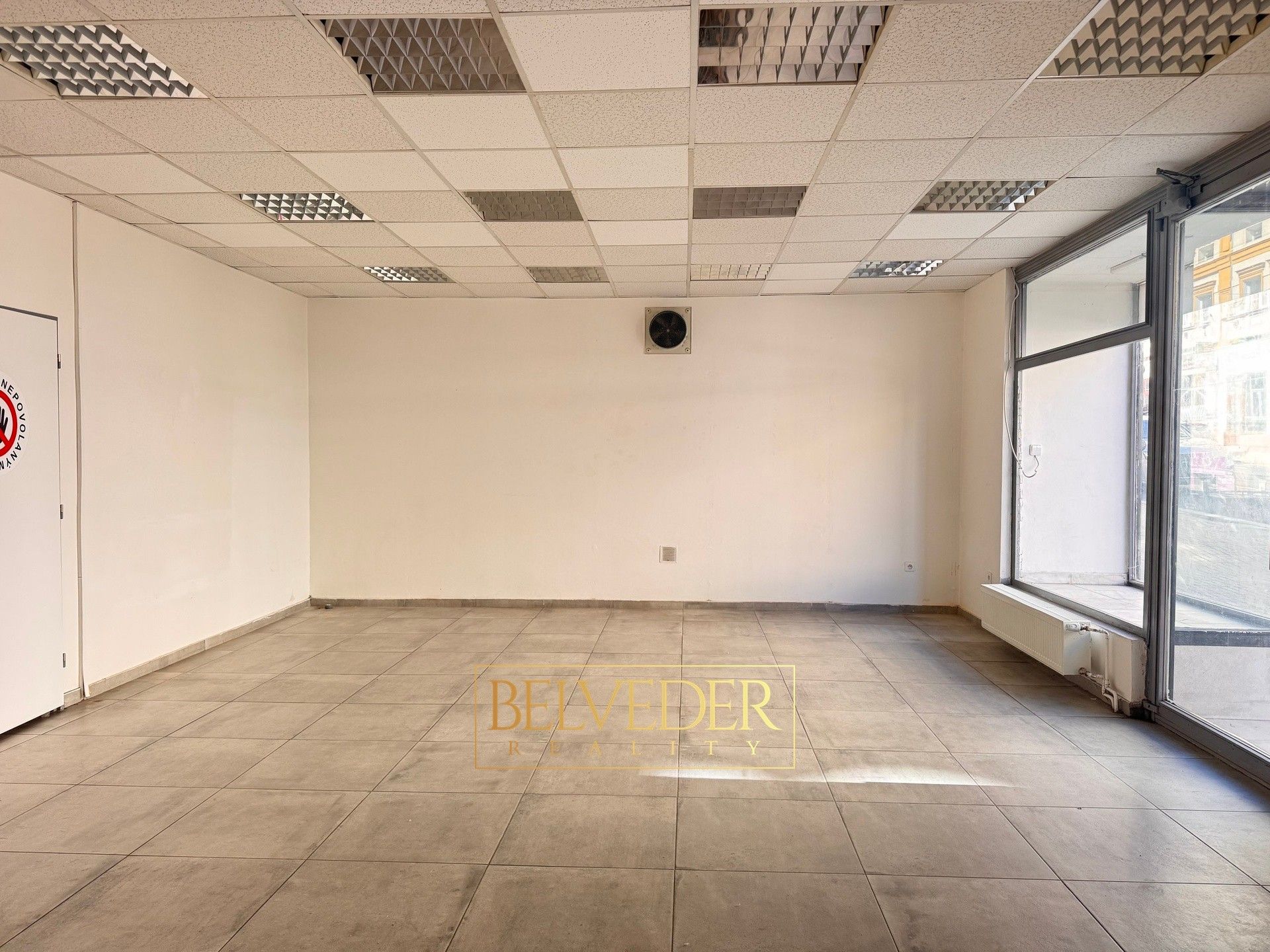 Obchodní prostory, Masarykova třída, Teplice, 150 m² - 2