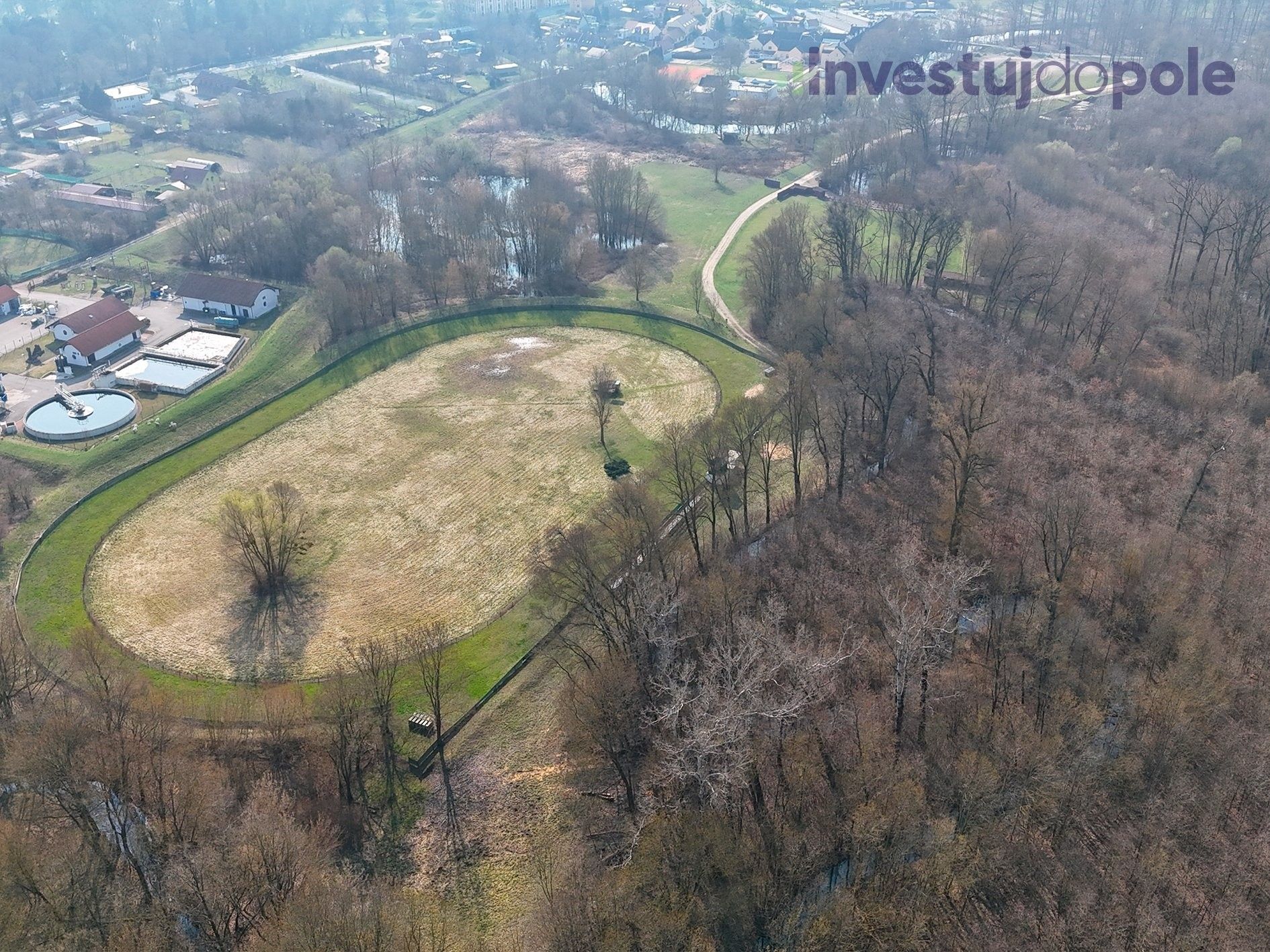Prodej komerční pozemek - Lednice - 5