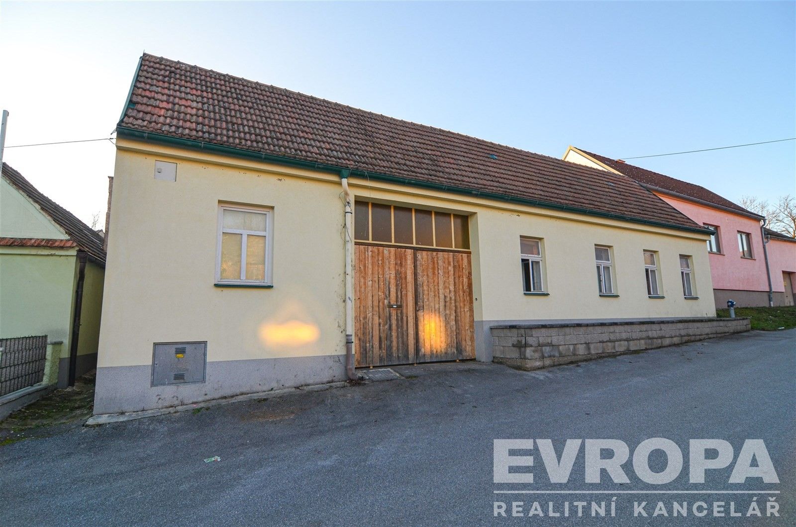 Rodinné domy, Celnice-středisko služeb 1214, Břeclav Poštorná, 120 m² - 1