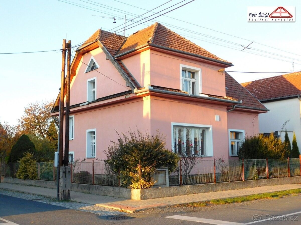 Rodinné domy, Úvaly, 250 82