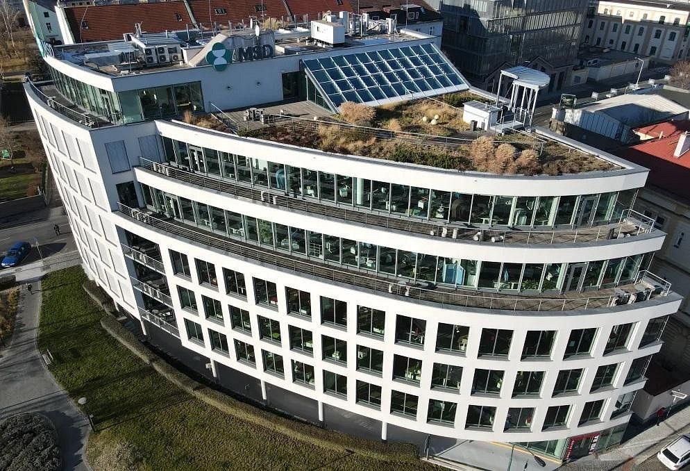Obchodní prostory · 348 m² · Praha - Smíchov, okres Praha 5, Hlavní město Praha - 3