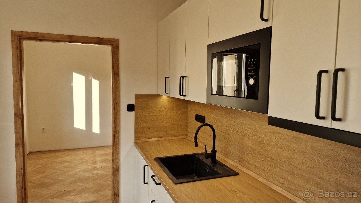 Pronájem byt - Vsetín, 755 01