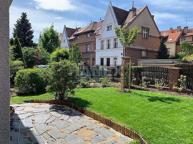 Rodinný dům · 180 m² · Praha - Dejvice, okres Praha 6, Hlavní město Praha - 4