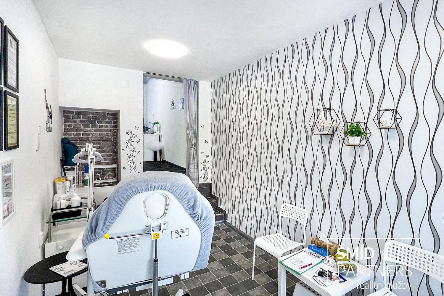 Obchodní prostory, Zásmuky, okres Kolín, Středočeský kraj, 540 m² - 2