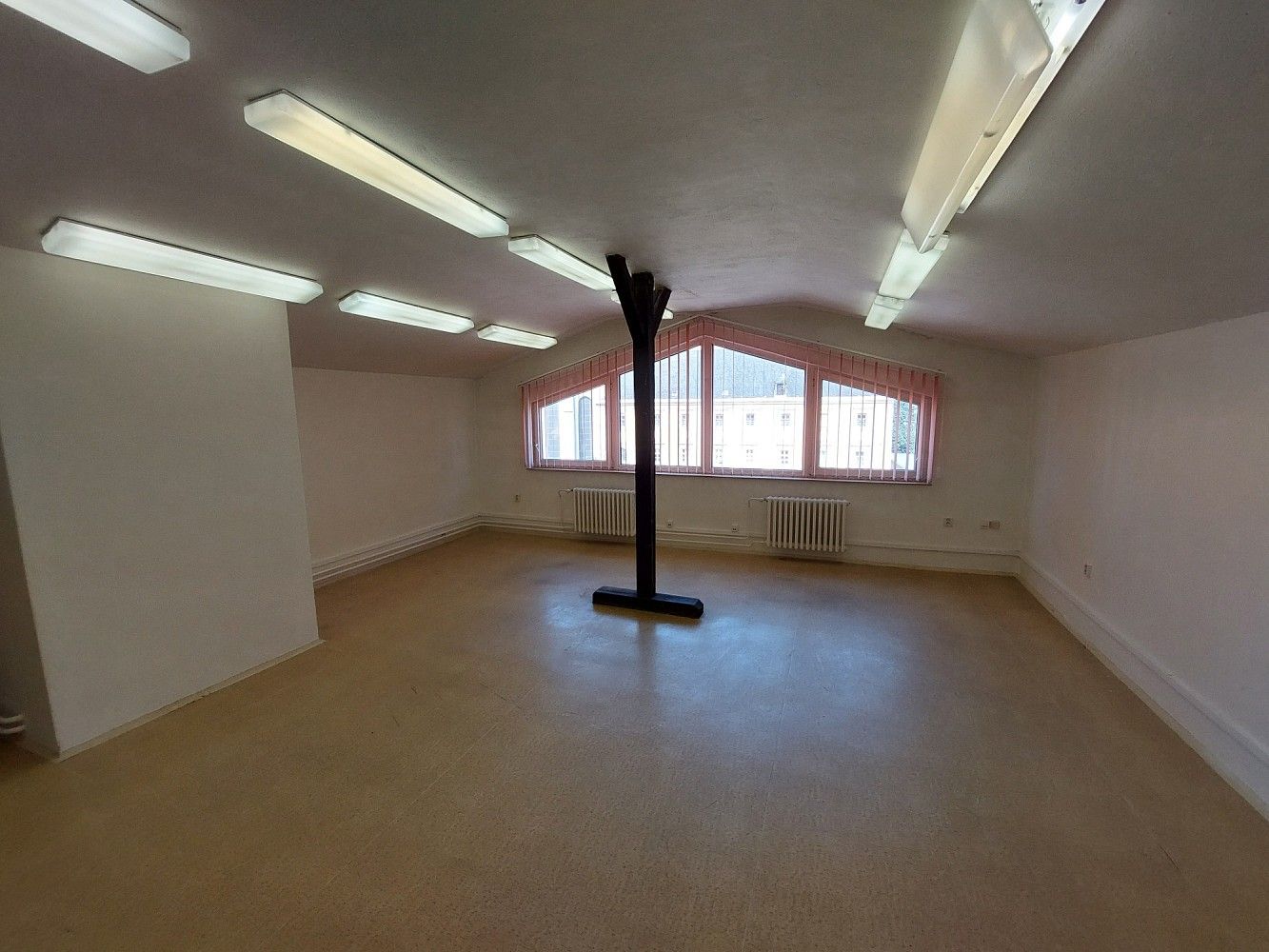 Kanceláře, Krnov, okres Bruntál, Moravskoslezský kraj, 22 m² - 2