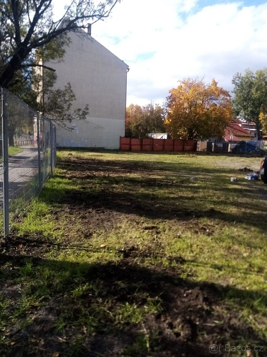 Pronájem pozemek pro bydlení - Ostrava, 702 00