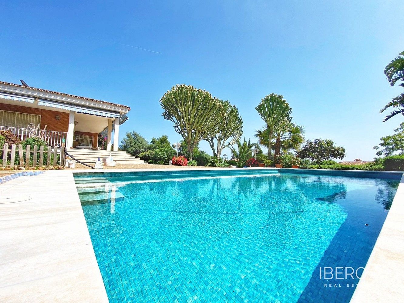 Rodinný dům · 614 m² · Marbella, ES - 4
