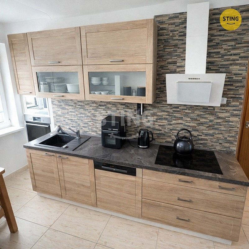 Byt 3+1 · 70 m² · Komárov, okres Beroun, Středočeský kraj - 4