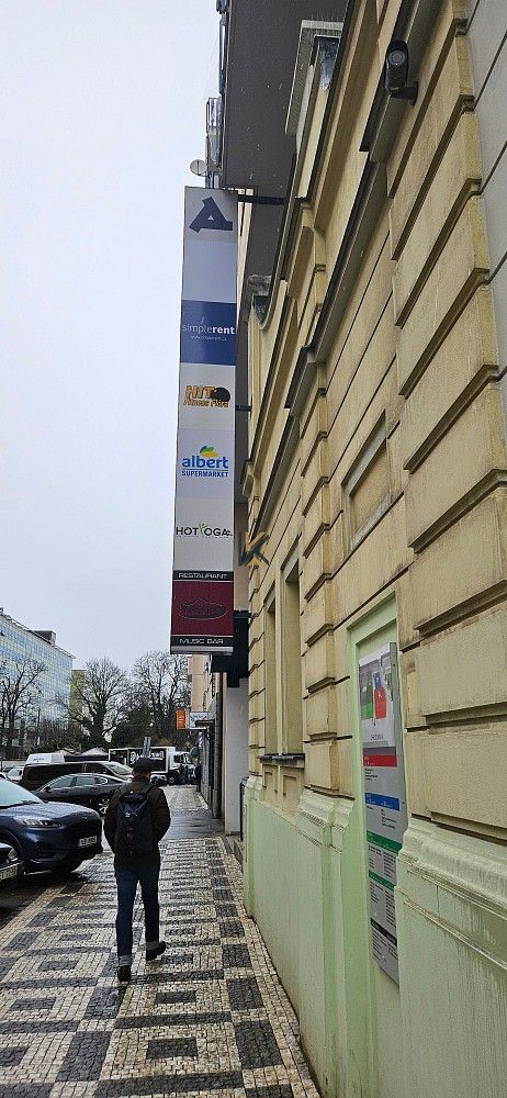 Pronájem obchodní prostory - Praha - Vinohrady, okres Praha 3, Hlavní město Praha, 360 m² - 5
