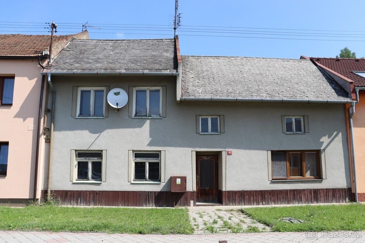 Rodinné domy, Nezamyslice u Prostějova, 798 26