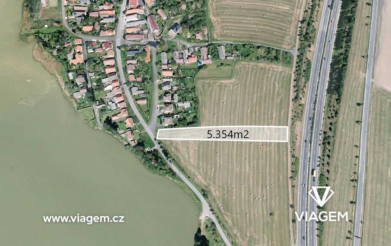 Pozemek pro bydlení, 5 355 m²