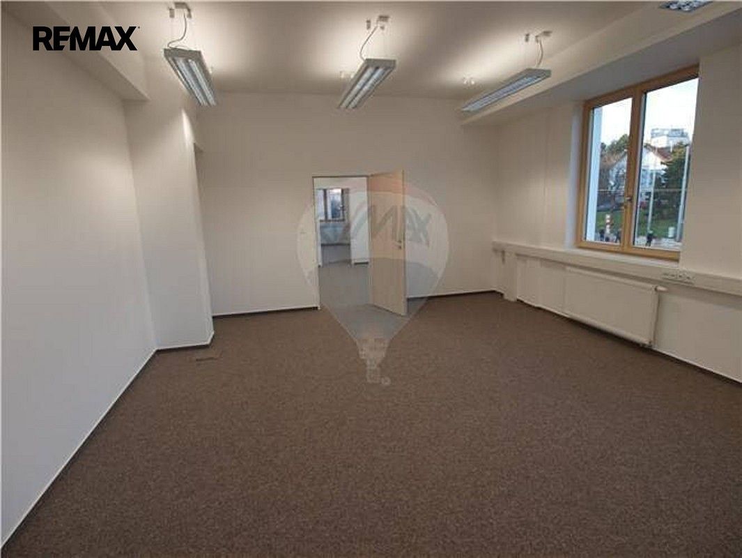 Pronájem kancelář - Černokostelecká, Praha 10 - Strašnice, 74 m² - 5