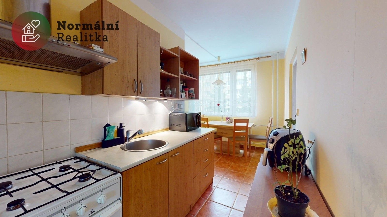 Byt 3+1 · 63 m² · U Tvrze, Děčín - 3